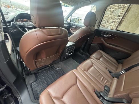 Used 2018 Audi Q7 3.0T Prestige w/ Prestige Package image 18