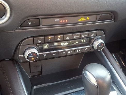 Used 2023 MAZDA CX-5 Signature image 18