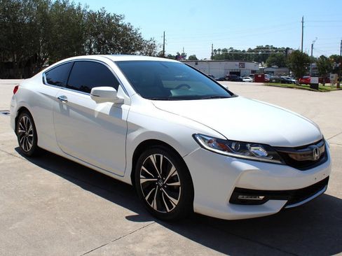 Used 2016 Honda Accord EX-L image 2