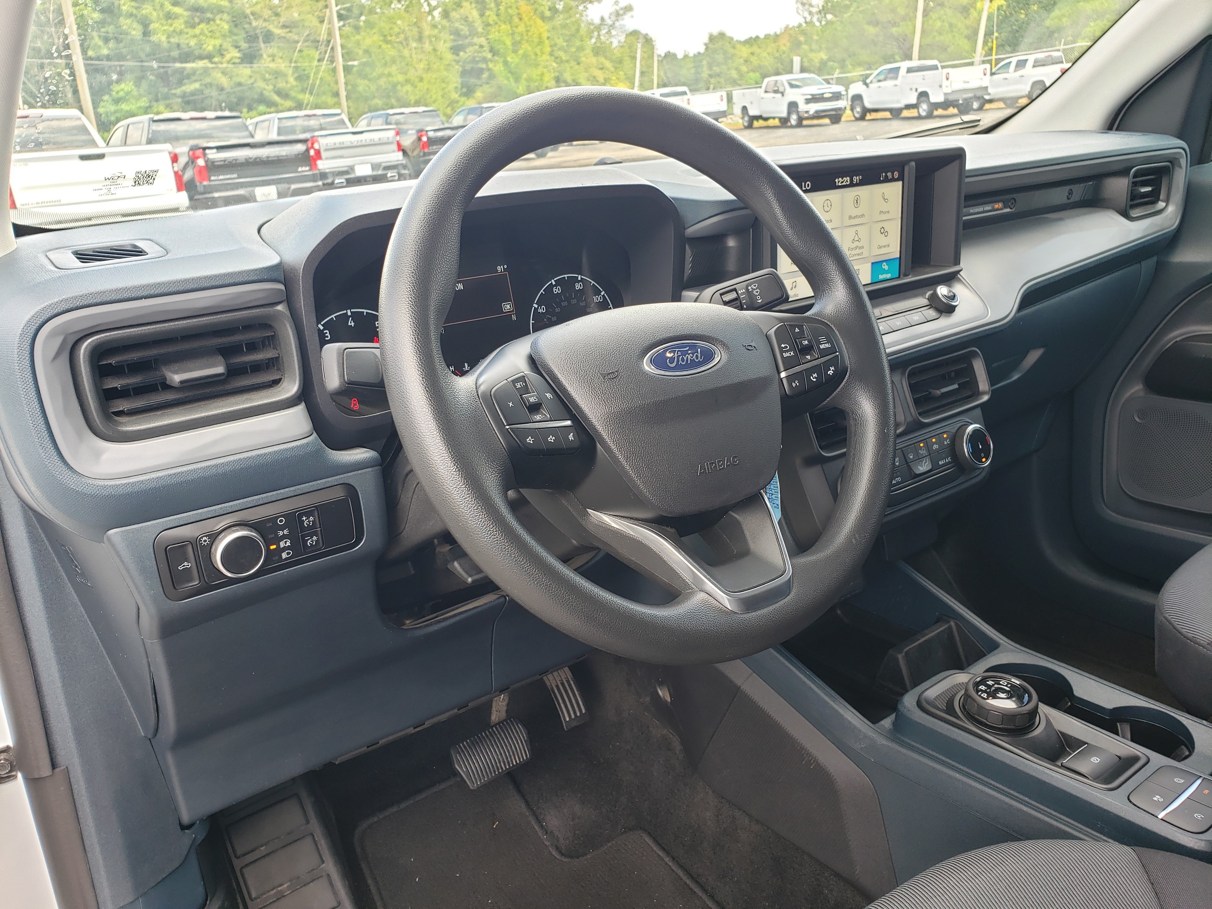 Used 2024 Ford Maverick XL FWD image 27
