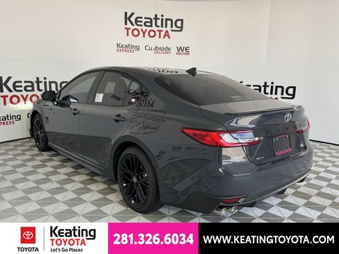 New 2026 Toyota Camry SE FWD image 10