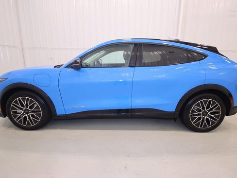 Certified 2024 Ford Mustang Mach-E Premium image 6