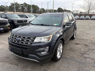 Certified 2017 Ford Explorer XLT w/ Equipment Group 202A
