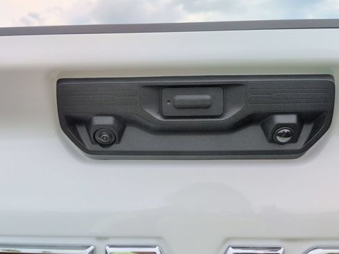 New 2026 GMC Sierra 2500 SLE w/ Max Trailering Package AWD/4WD image 23