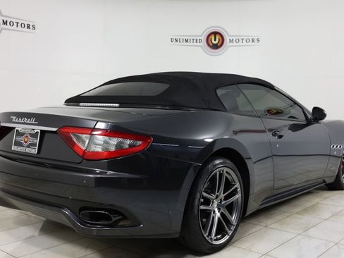 Used 2017 Maserati GranTurismo Sport RWD image 31