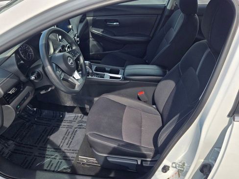 Used 2024 Nissan Sentra SV FWD image 21