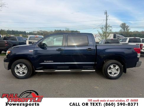 Used 2012 Toyota Tundra 4x4 CrewMax w/ SR5 Pkg image 6