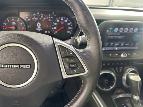 Used 2017 Chevrolet Camaro LT image 21