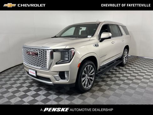 Used 2021 GMC Yukon Denali w/ Denali Premium Package image 1