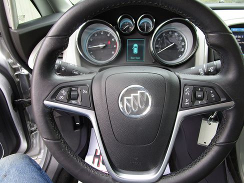 Used 2014 Buick Verano Convenience image 16