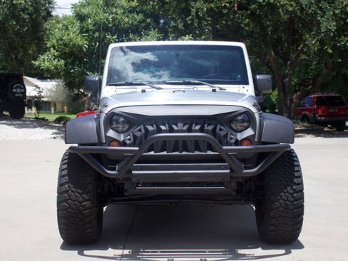 Used 2011 Jeep Wrangler Sport image 2