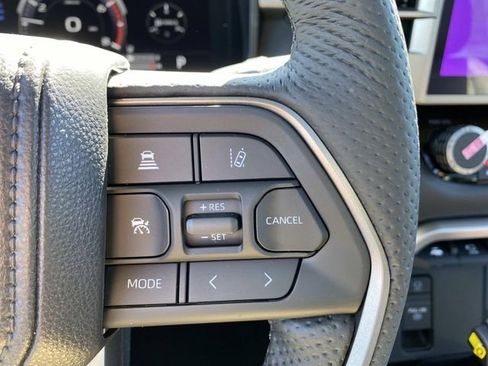 New 2026 Toyota Tundra Limited AWD/4WD image 15