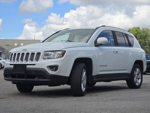 Used 2015 Jeep Compass High Altitude AWD/4WD image 10