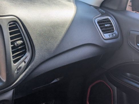 Used 2019 Jeep Compass Trailhawk image 24