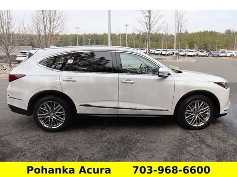 Certified 2023 Acura MDX SH-AWD w/ Advance Package image 8