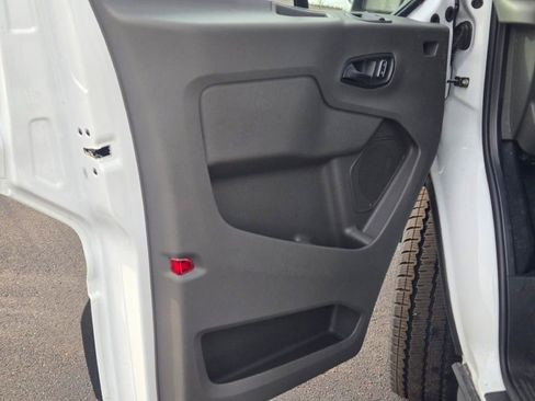 New 2026 Ford Transit 250 148 Medium Roof image 12