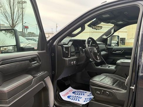 Used 2024 GMC Sierra 2500 AT4X w/ Snow Plow Prep/Camper Package image 15