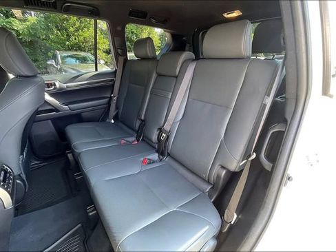 Certified 2023 Lexus GX 460 Premium w/ Premium Package AWD/4WD image 22