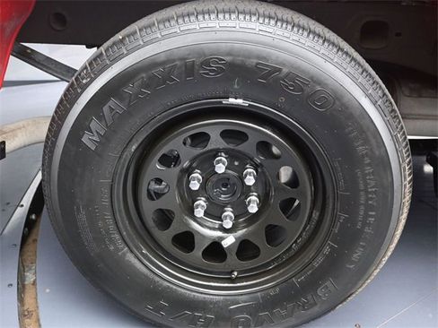 Used 2025 Chevrolet Silverado 1500 LT image 9