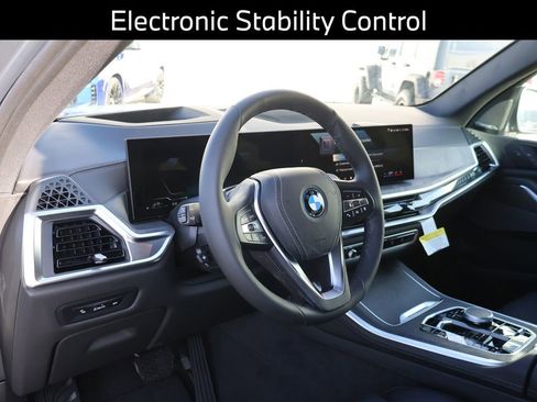 New 2026 BMW X5 xDrive50e image 21