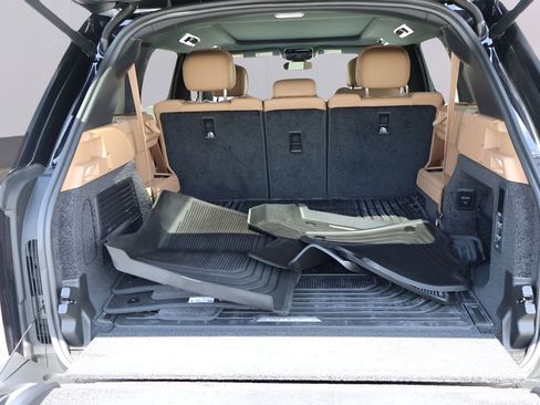 Used 2023 BMW X7 xDrive40i w/ Executive Package AWD/4WD image 15