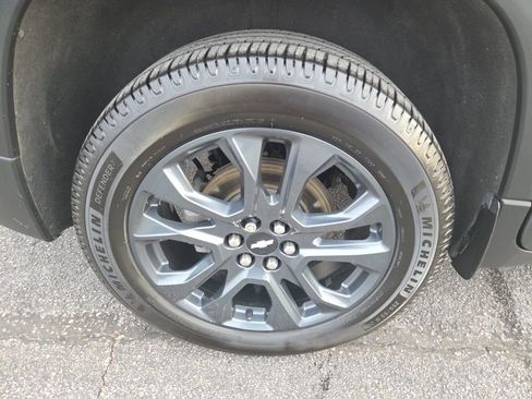 Used 2020 Chevrolet Traverse RS w/ LPO, Floor Liner Package image 23