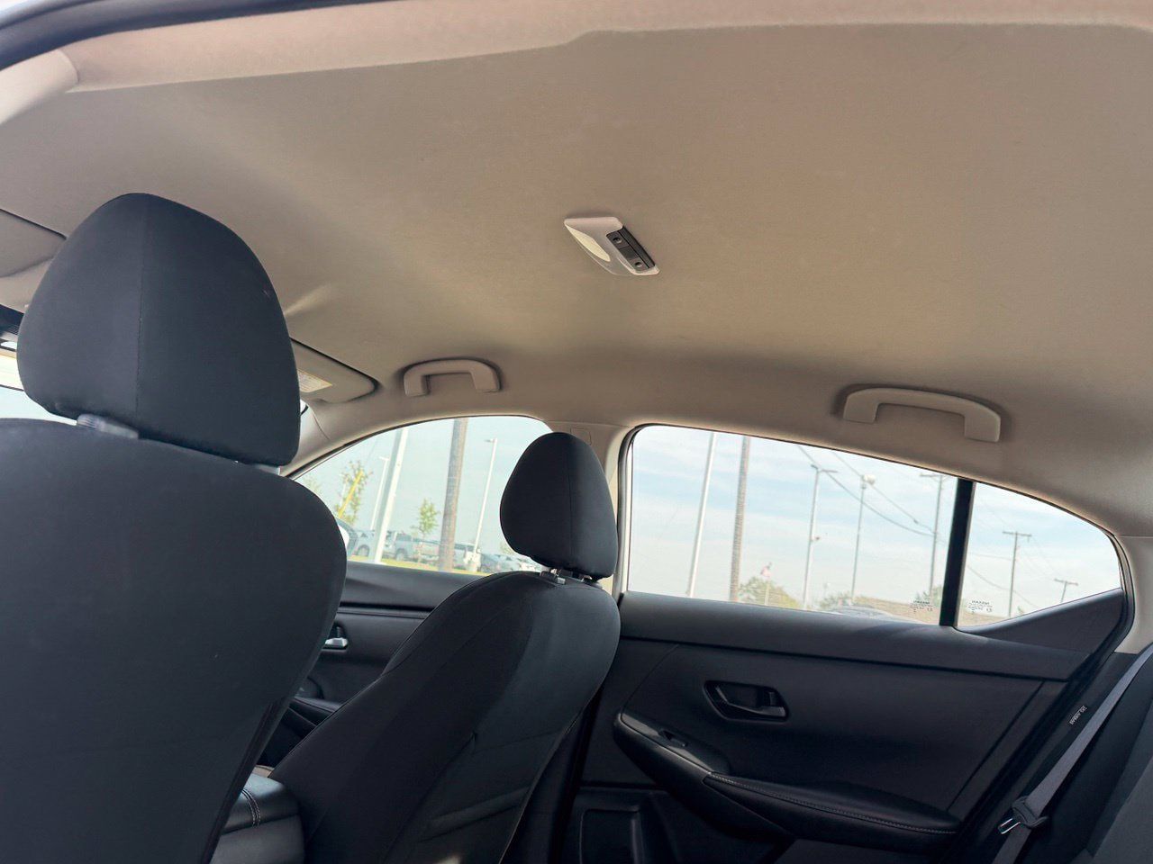 Certified 2025 Nissan Sentra SV FWD image 24
