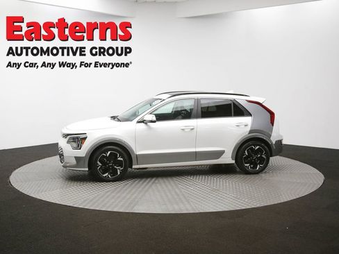 Used 2023 Kia Niro Wave FWD image 61