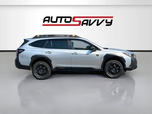 Used 2023 Subaru Outback Wilderness AWD/4WD image 8