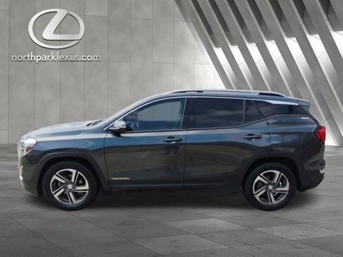 Used 2020 GMC Terrain SLT w/ Preferred Package FWD image 1