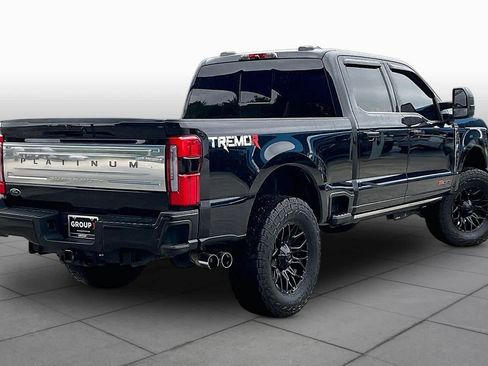 Used 2025 Ford F250 Platinum w/ Platinum Plus Package AWD/4WD image 13
