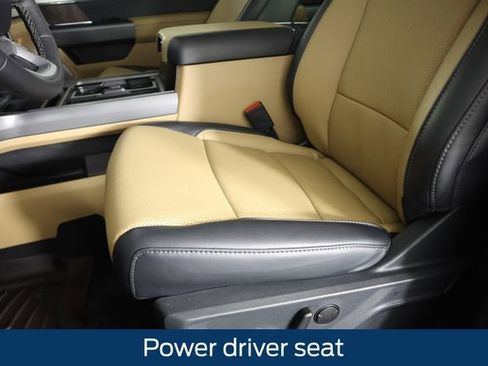 New 2026 Ford F350 Lariat w/ Black Appearance Package image 35