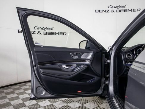 Used 2015 Mercedes-Benz S 550 Sedan image 18