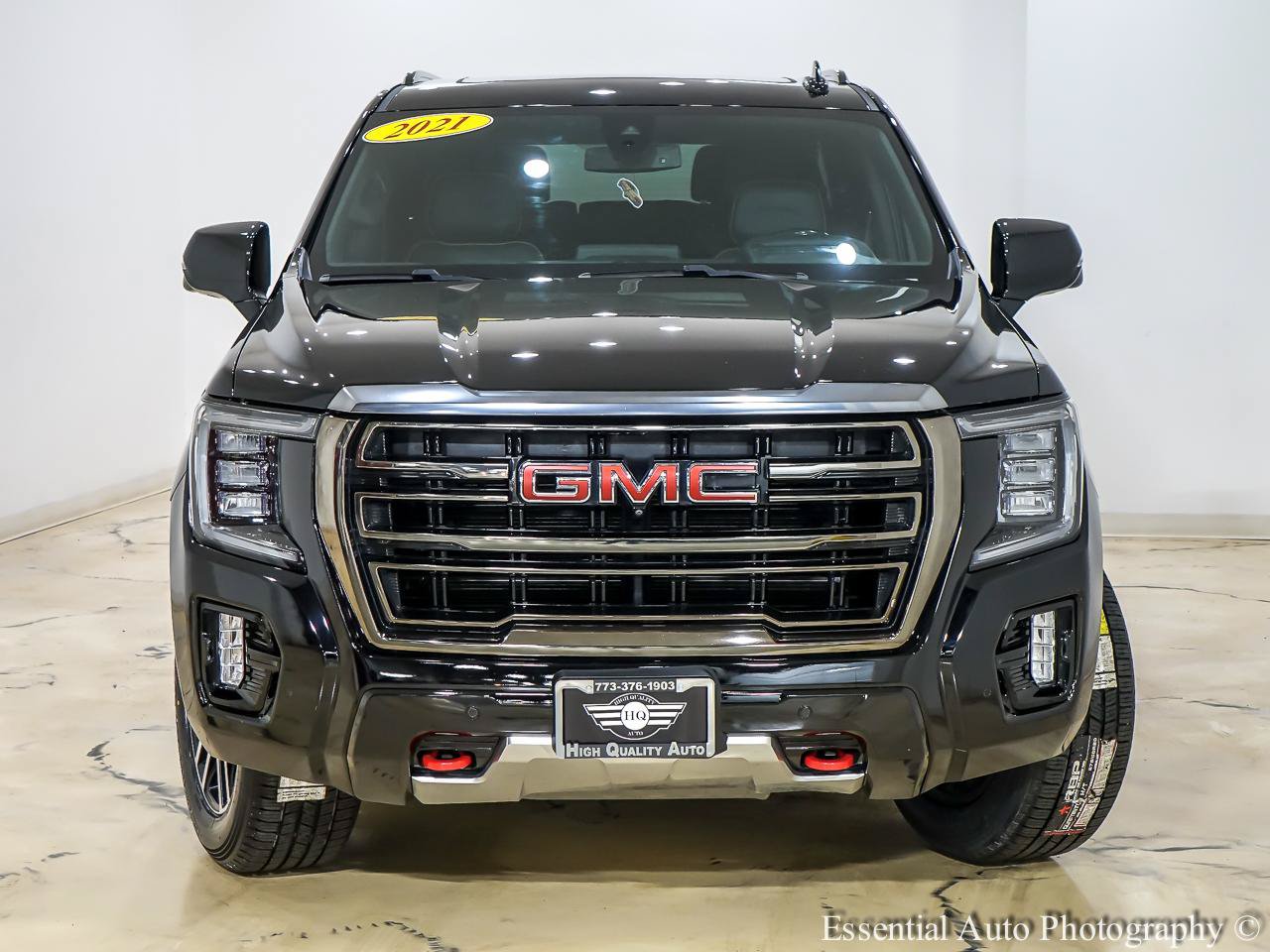 Used 2021 GMC Yukon XL AT4 w/ AT4 Premium Plus Package AWD/4WD image 5