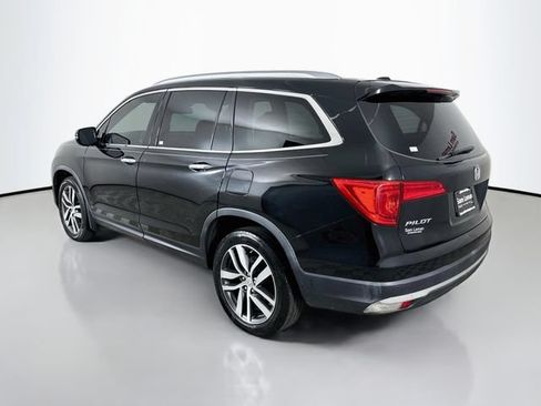 Used 2016 Honda Pilot Elite image 5