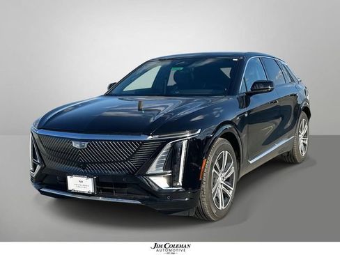 Used 2025 Cadillac Lyriq Luxury image 1