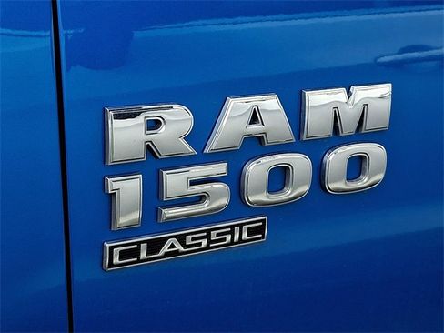 Used 2024 RAM 1500 Classic SLT image 7
