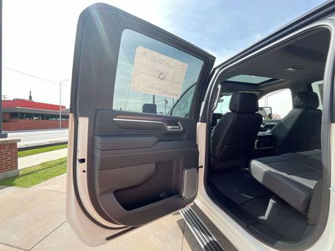 New 2025 GMC Sierra 2500 Denali w/ Denali Reserve Package AWD/4WD image 33