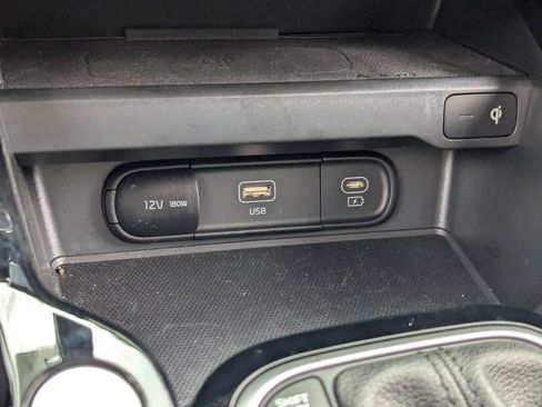 Certified 2024 Kia Soul EX FWD image 27