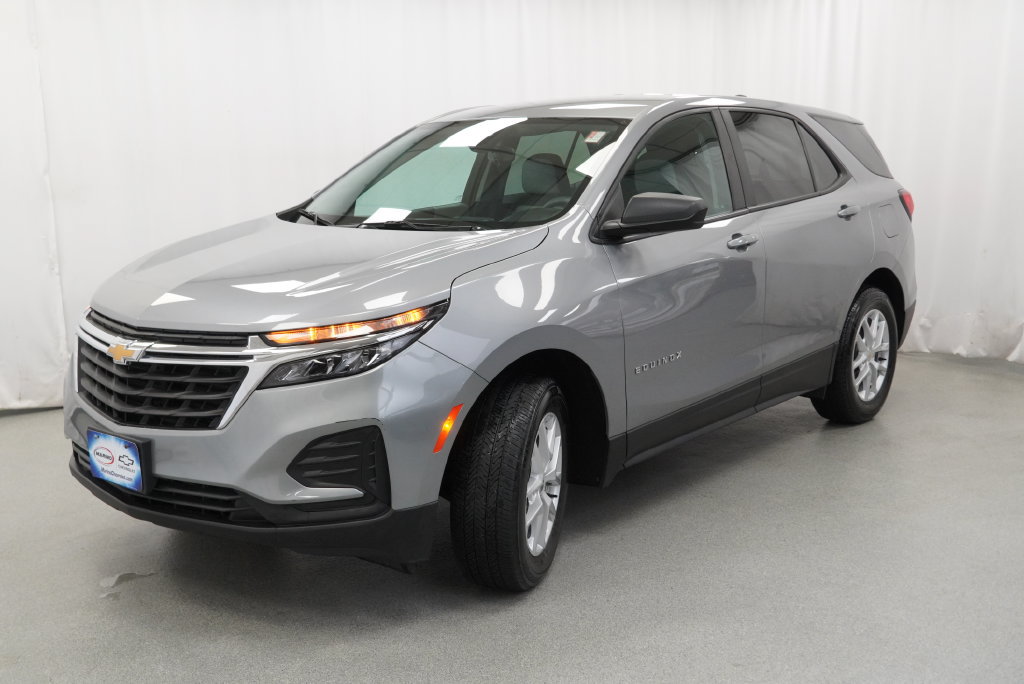 Certified 2024 Chevrolet Equinox LS w/ LS Convenience Package AWD/4WD image 19