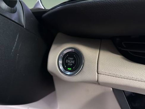 Used 2023 Buick Envision Avenir AWD/4WD image 29