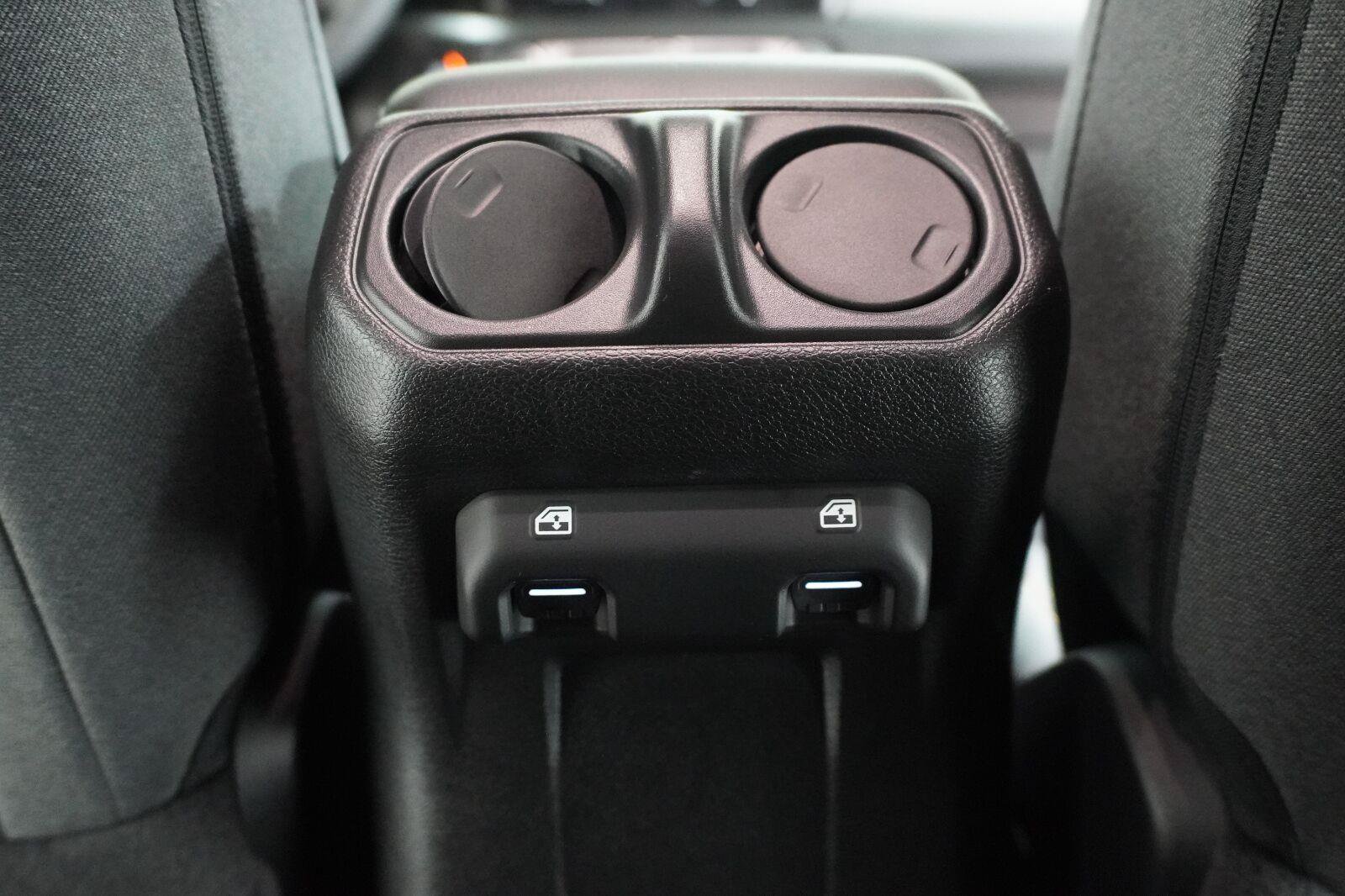 Used 2025 Jeep Wrangler Unlimited Sport AWD/4WD image 24