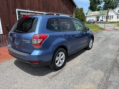 Used 2015 Subaru Forester 2.5i Premium w/ All-Weather Package AWD/4WD image 8