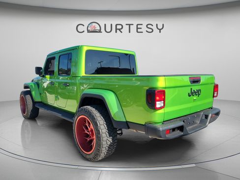 Certified 2025 Jeep Gladiator Sport AWD/4WD image 2