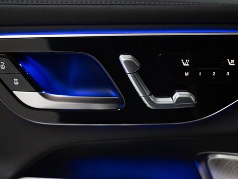 New 2026 Mercedes-Benz GLC 300 4MATIC image 18