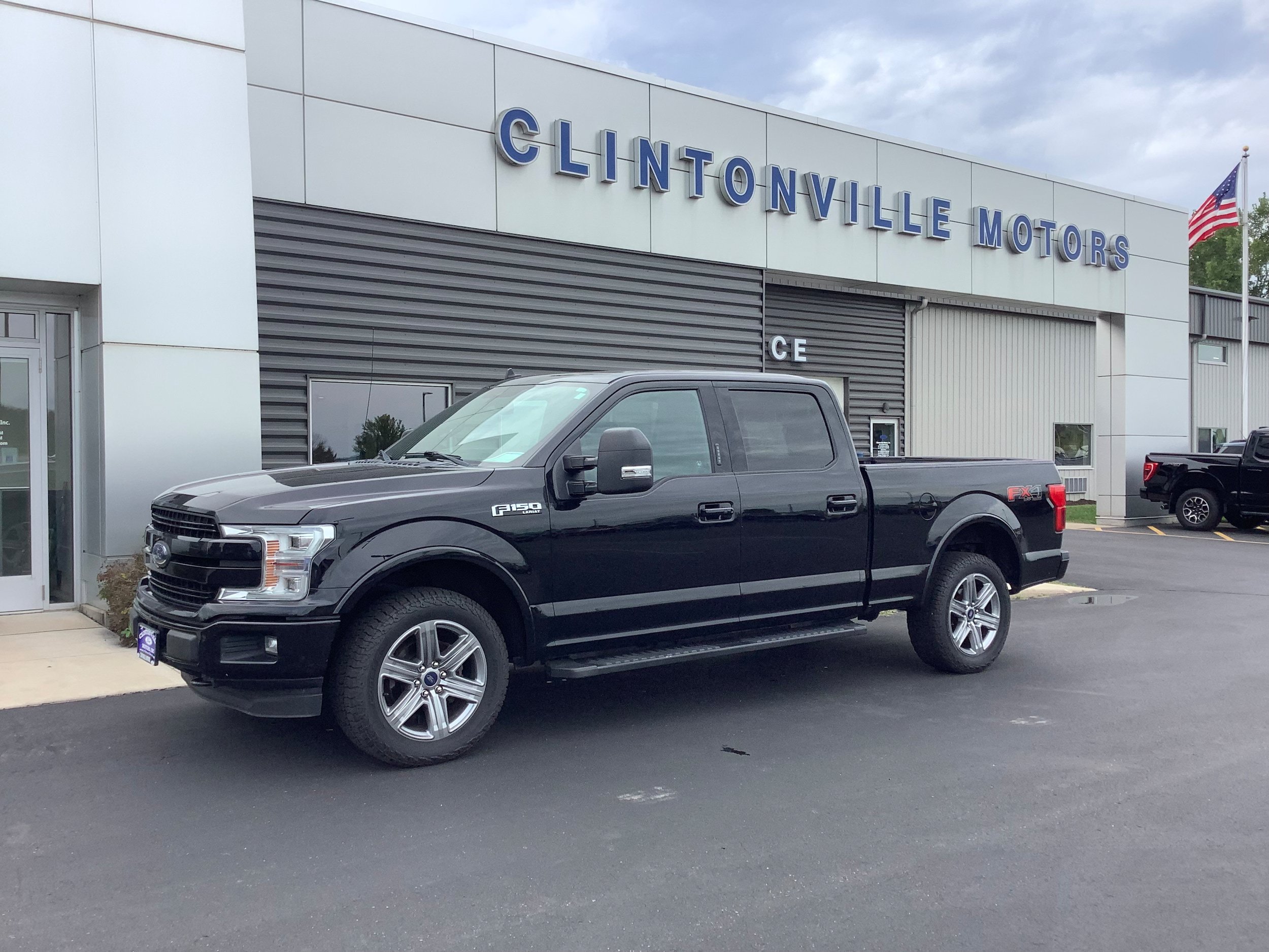 Used 2019 Ford F150 Lariat w/ Equipment Group 502A Luxury AWD/4WD image 1