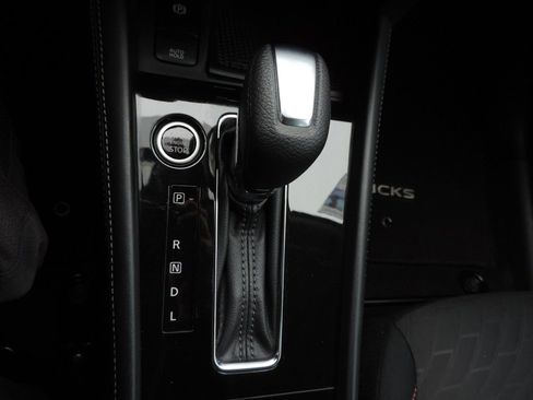 Certified 2024 Nissan Kicks SR w/ Interior Electronics Package image 24