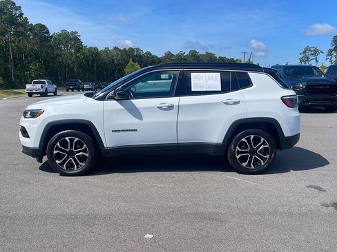Used 2022 Jeep Compass Limited AWD/4WD image 4