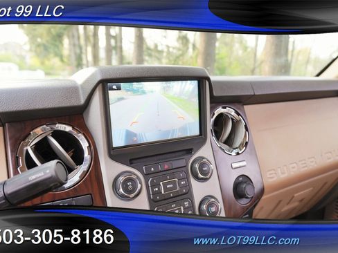 Used 2014 Ford F250 Lariat w/ Lariat Interior Package image 37