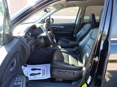 Used 2017 Honda Pilot EX-L image 19